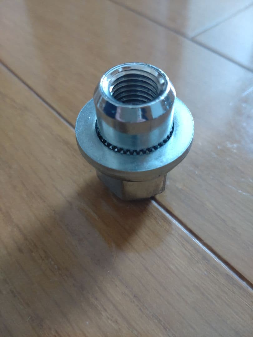 ヴォクシー　１６インチ純正アルミホイール２本セットＡ