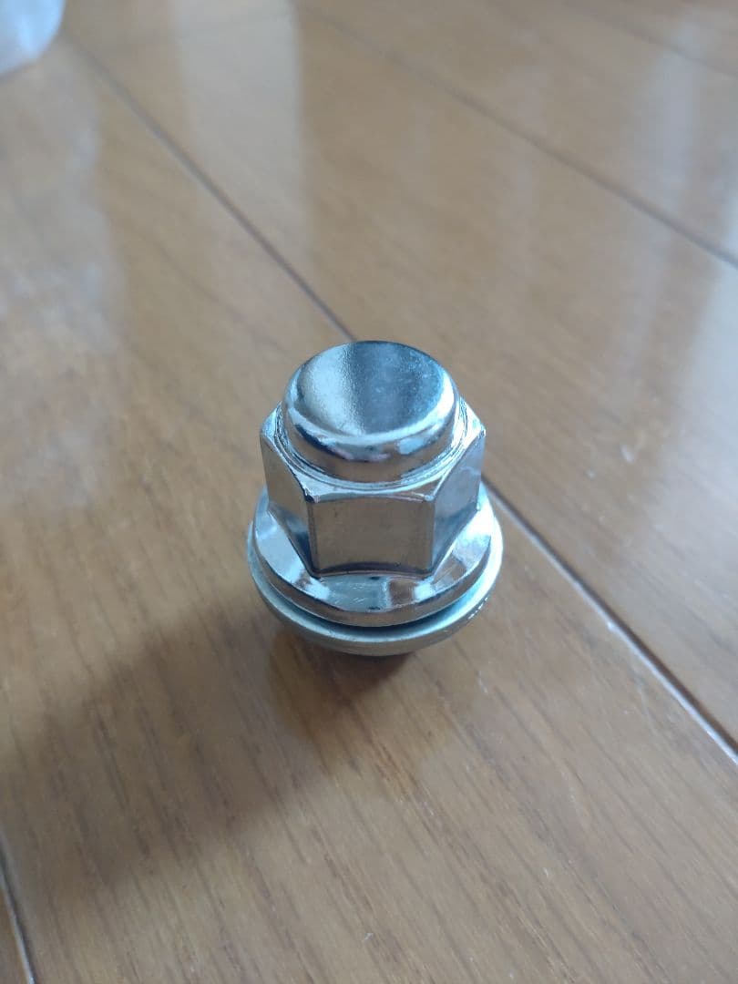 ヴォクシー　１６インチ純正アルミホイール２本セットＡ