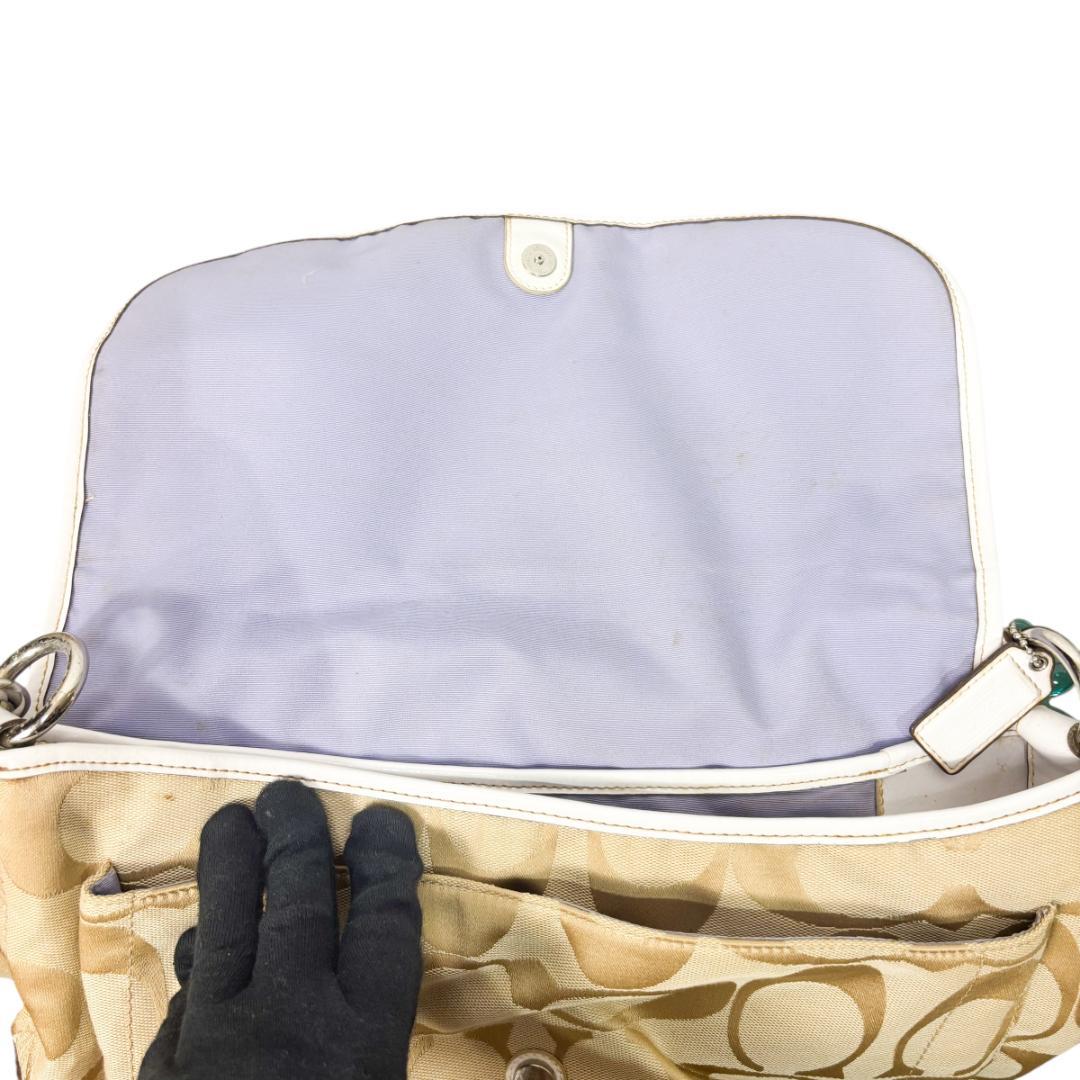 美品✨　コーチ　coach　メッセンジャーバッグ　ショルダーバッグ F16557