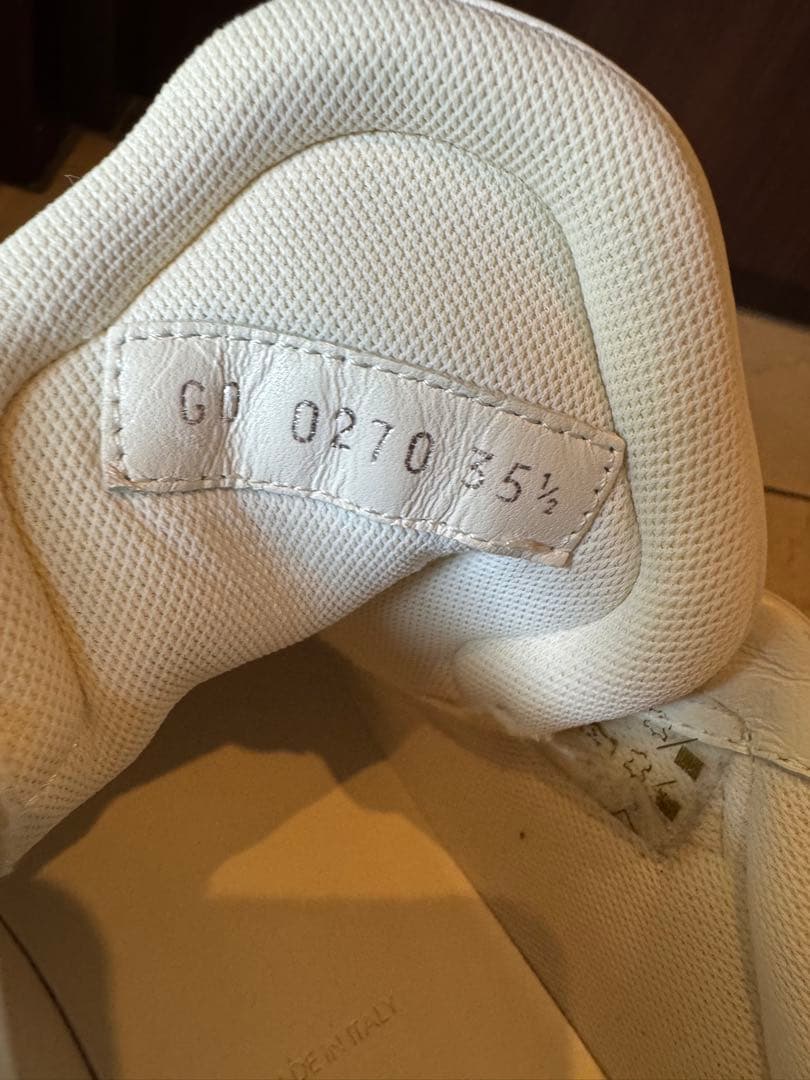 ルイヴィトン スニーカー