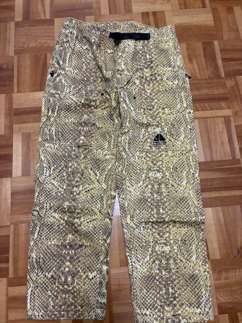 Supreme 別注 ナイキ ACG コラボ パイソン スネーク ワークパンツ
