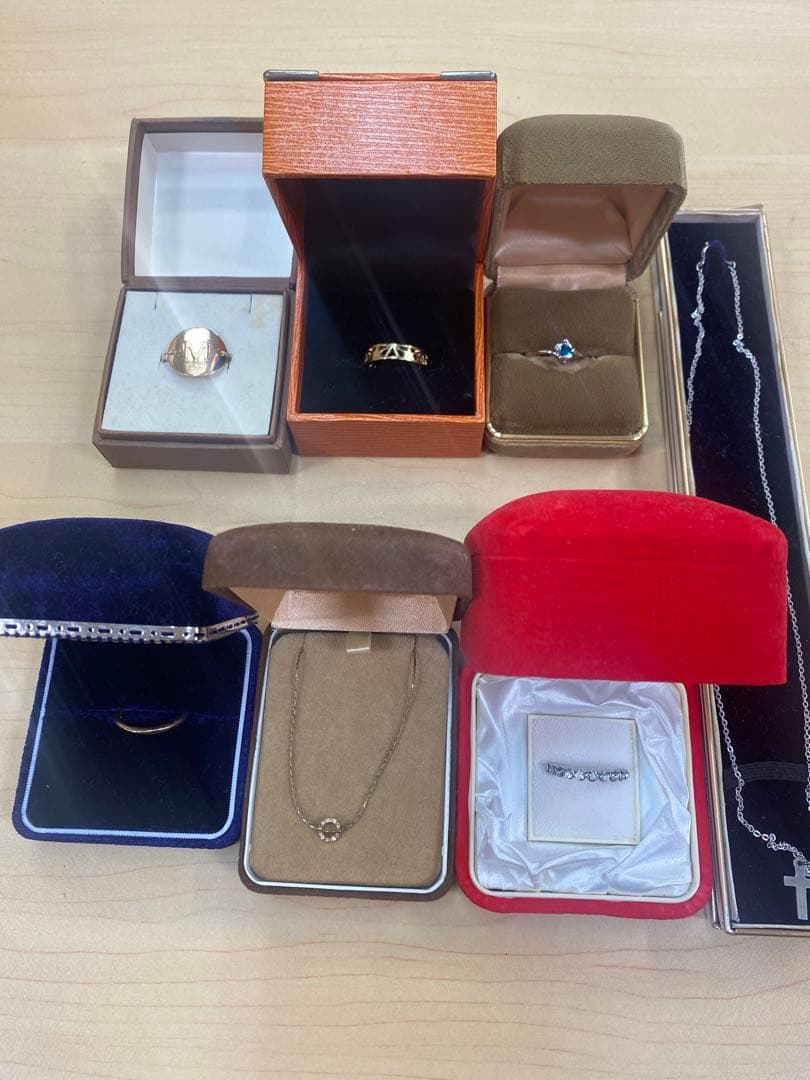 m*i様 ⭐︎B 遺品整理　断捨離　生前整理　ネックレス　まとめ　昭和レトロ　ヴ