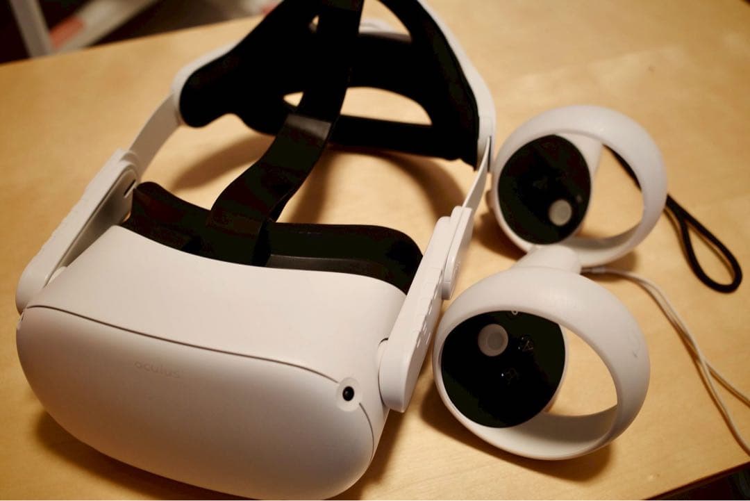  /  Quest 2 64GB 本体 箱あり 動作良好