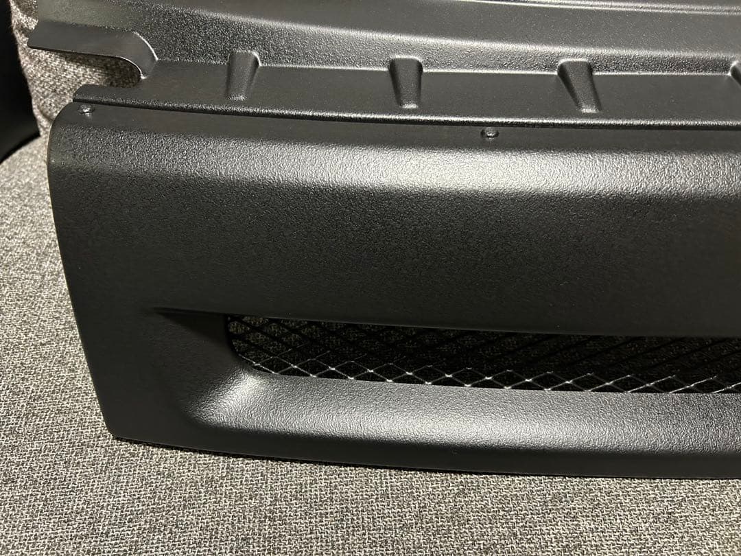 ③三菱　デリカD5 フロントグリル　送料込み‼️ラバーチッピング塗装‼️