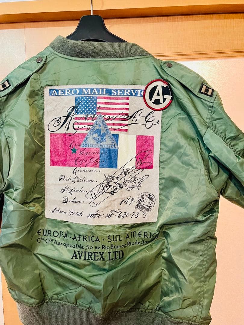 AVIREX ワッペン付き、内側、バックデザイン　MA-1ジャケット 2XL