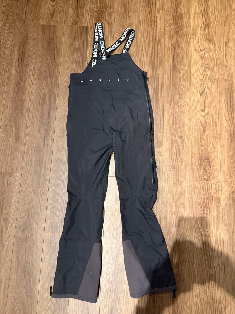 MONTEC モンテック　メンズ　Fenix xsサイズ　上下セット