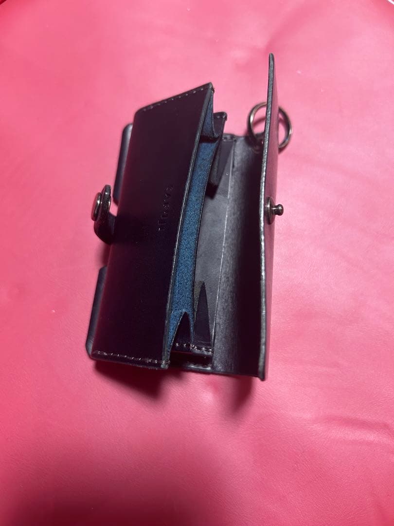 safujiミニ黒財布