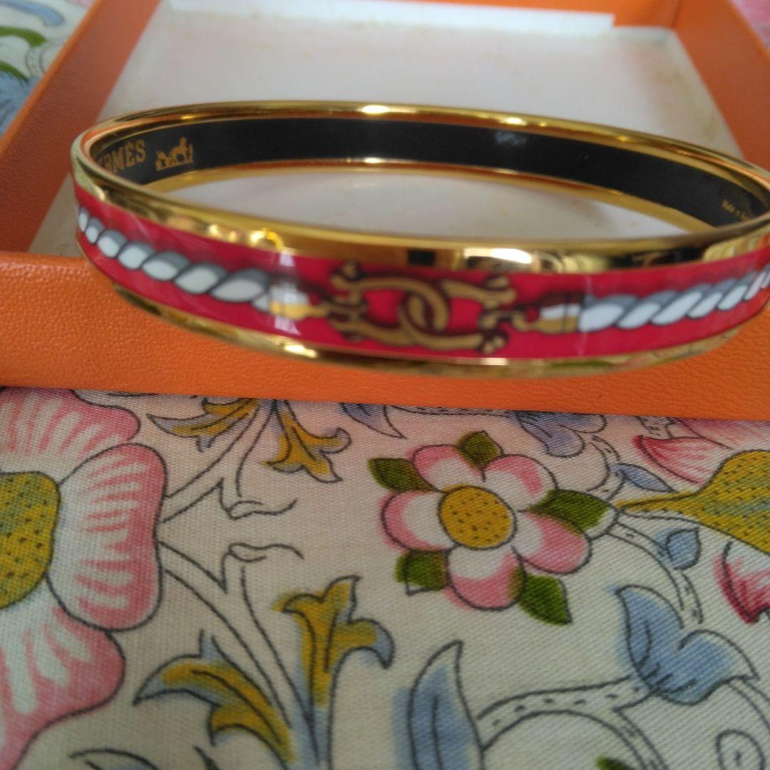 HERMES バングル 赤