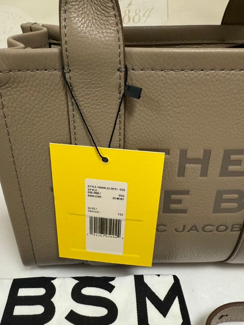 新品未使用✮MARC JACOBS マークジェイコブス トートバッグ スモール