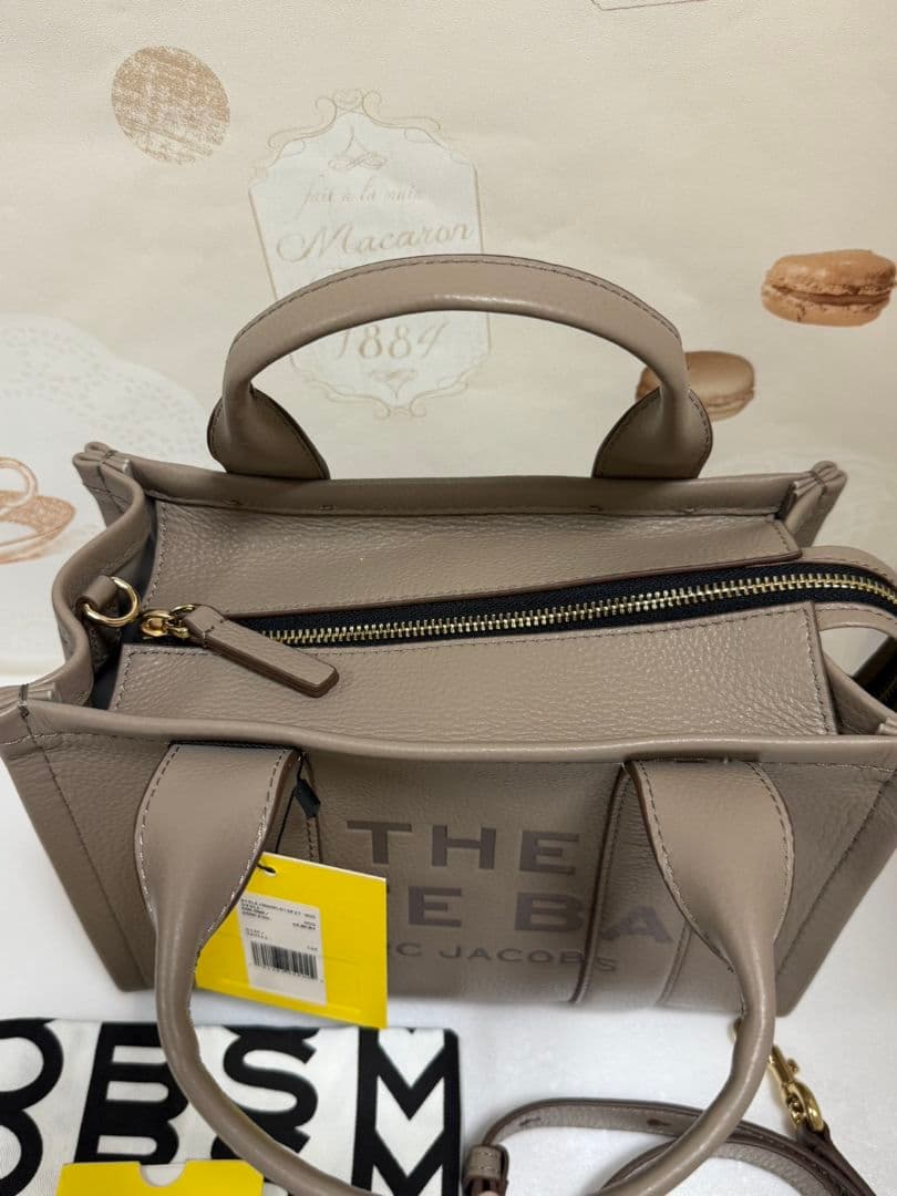 新品未使用✮MARC JACOBS マークジェイコブス トートバッグ スモール
