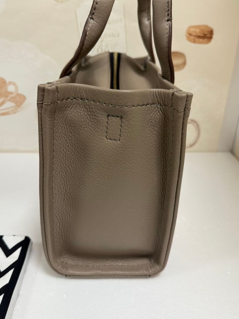 新品未使用✮MARC JACOBS マークジェイコブス トートバッグ スモール