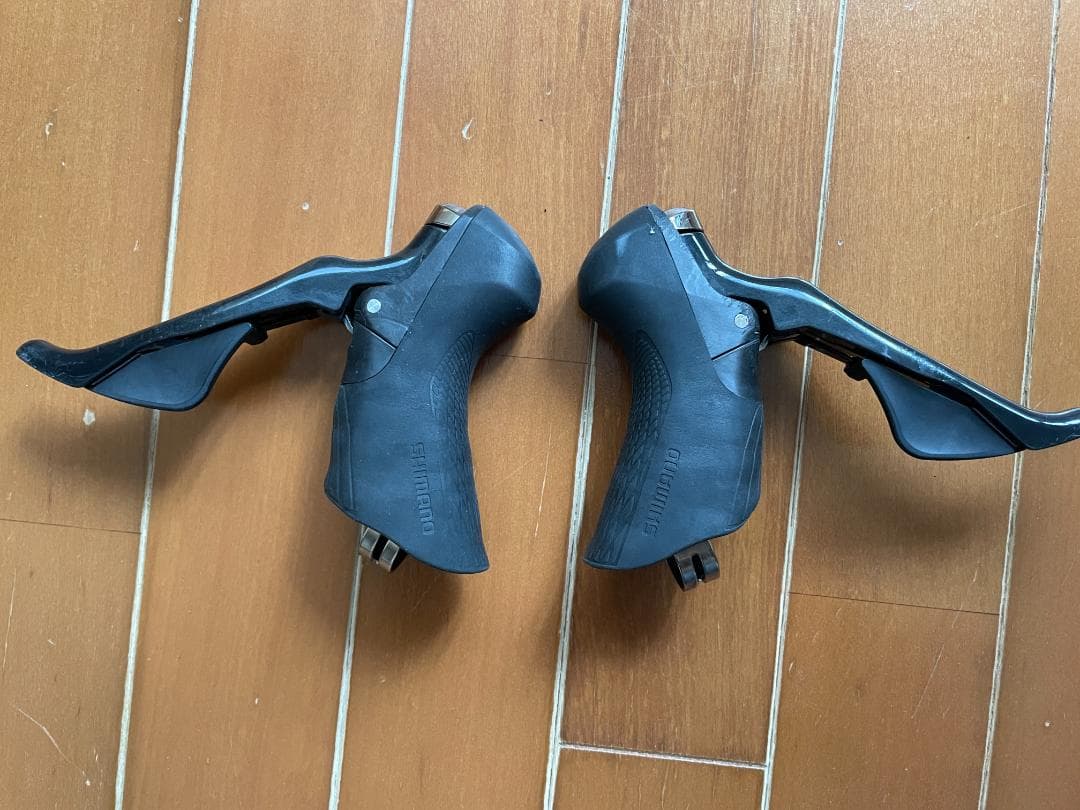 【中古】シマノ ULTEGRA ST-R8000 （機械式、ワイヤー式）