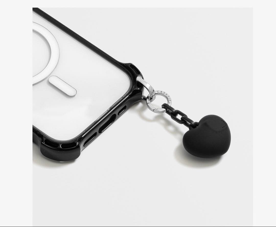 CASSETIFYケースMagSafe キーチャー　iPhone17ProMax