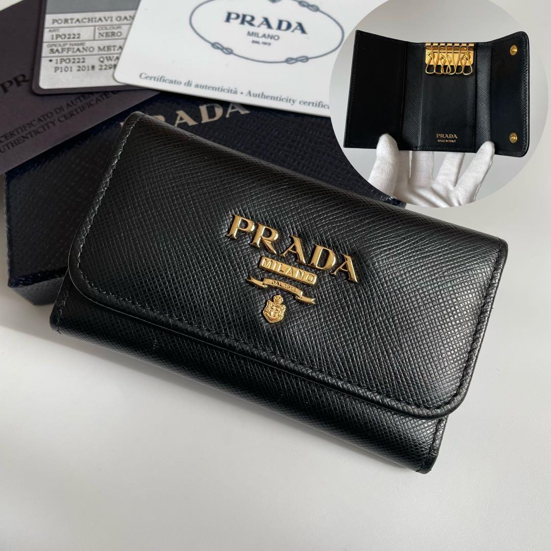 【極美品】プラダ キーケース 6連 サフィアーノレザー 黒 1PG222