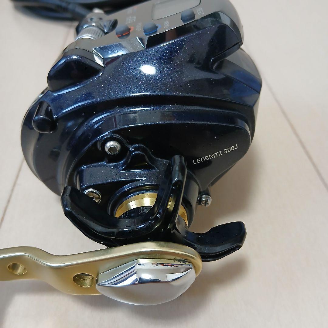 [美品] 電動リール ダイワ　15 レオブリッツ 300J