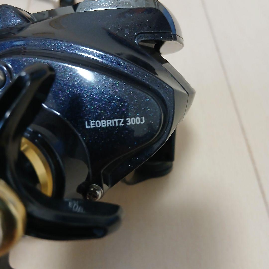 [美品] 電動リール ダイワ　15 レオブリッツ 300J
