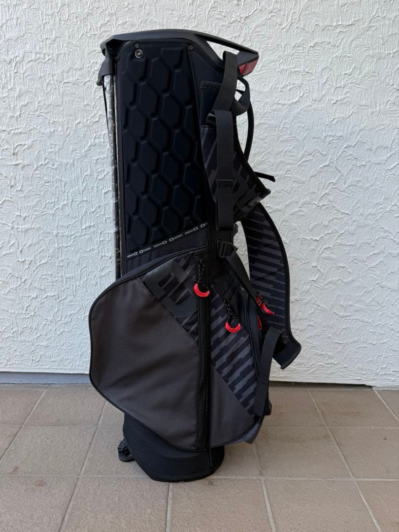 【新品・未使用】OGIO オジオ スタンド式 キャディバッグ 9インチ　フード付