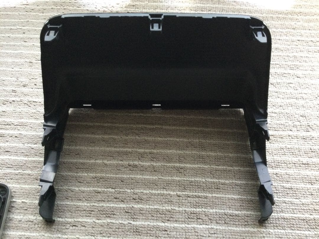 日産純正9インチナビ用カバー