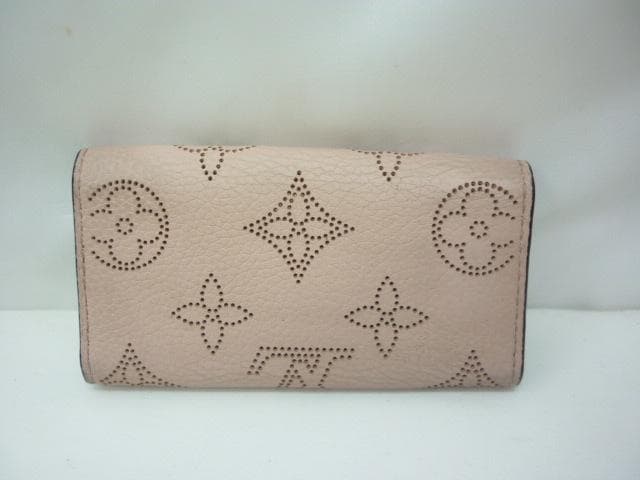 ヴィトン マヒナ ミュルティクレ 4 マグノリア Ｍ64056 キーケース　a