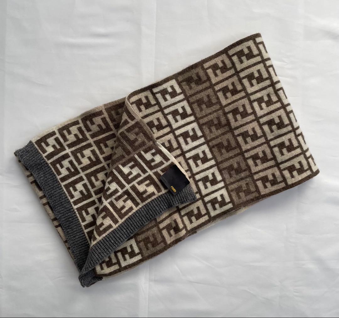 FENDI カシミアマフラー ズッカ柄 FFロゴ ストール