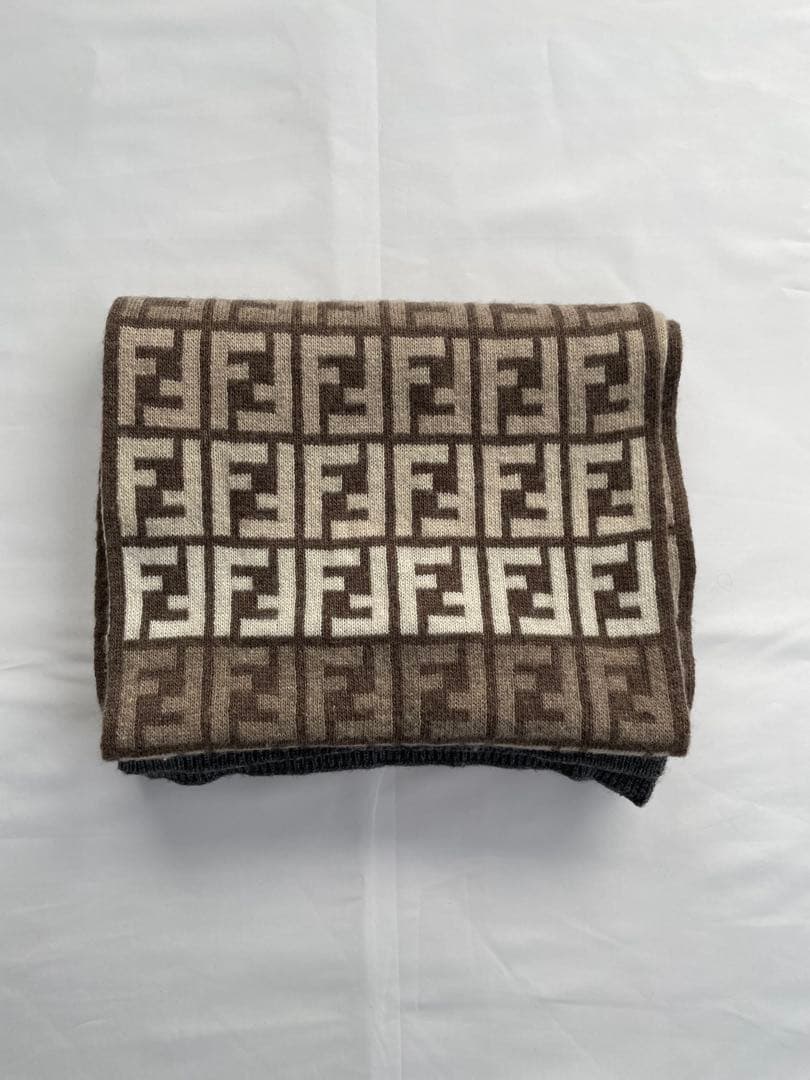 FENDI カシミアマフラー ズッカ柄 FFロゴ ストール