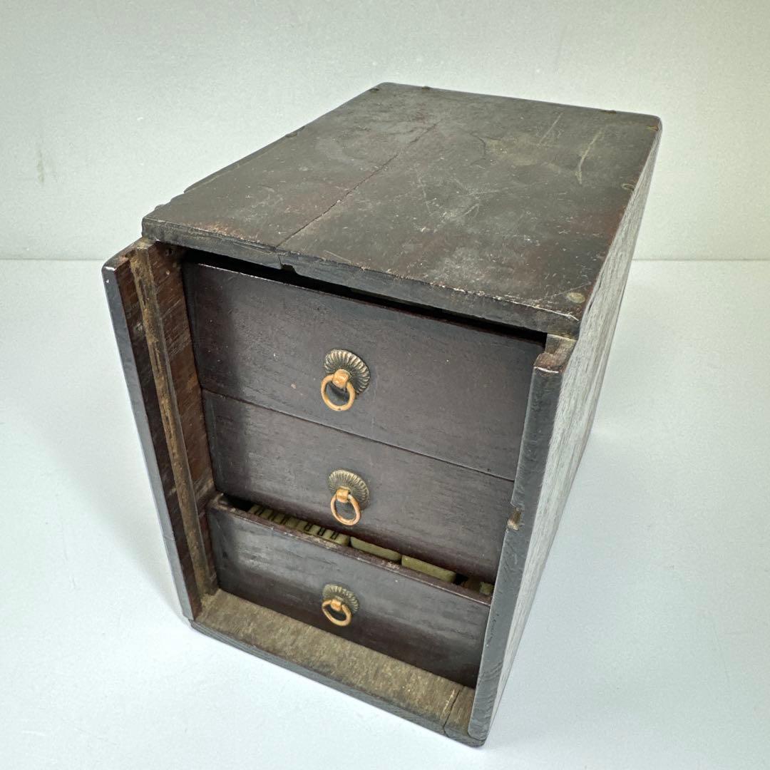 骨製麻雀牌　唐木箱付　東Y7-0428①