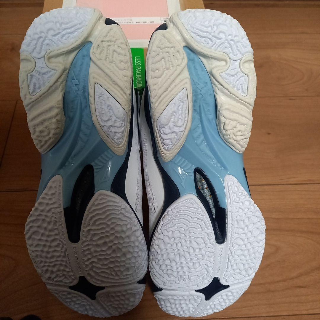 Mizuno Wave Lightning Z8 バレーボールシューズ 25.0