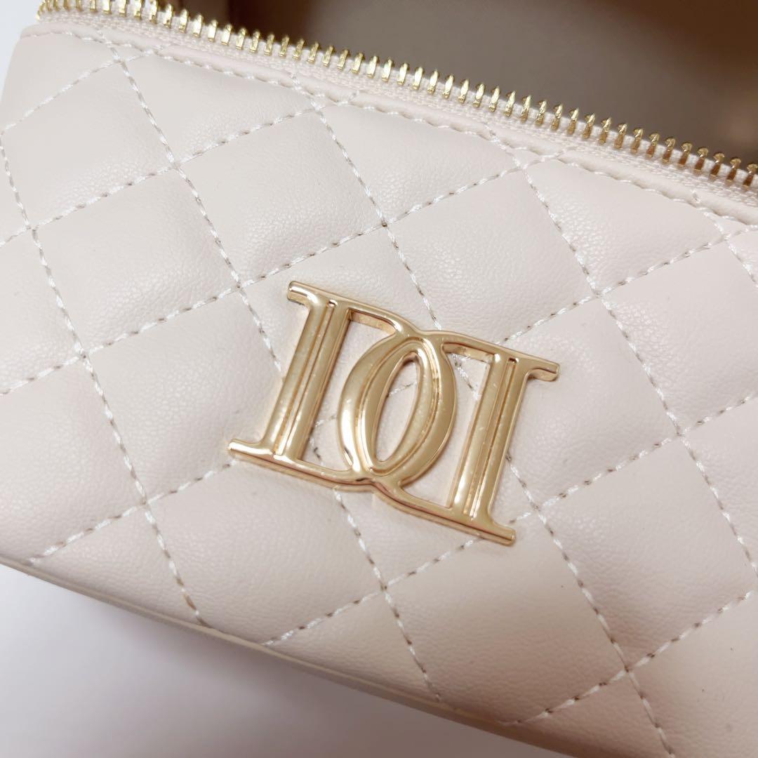 ダーリッチ　キルティングスクエアミニバッグ　darich