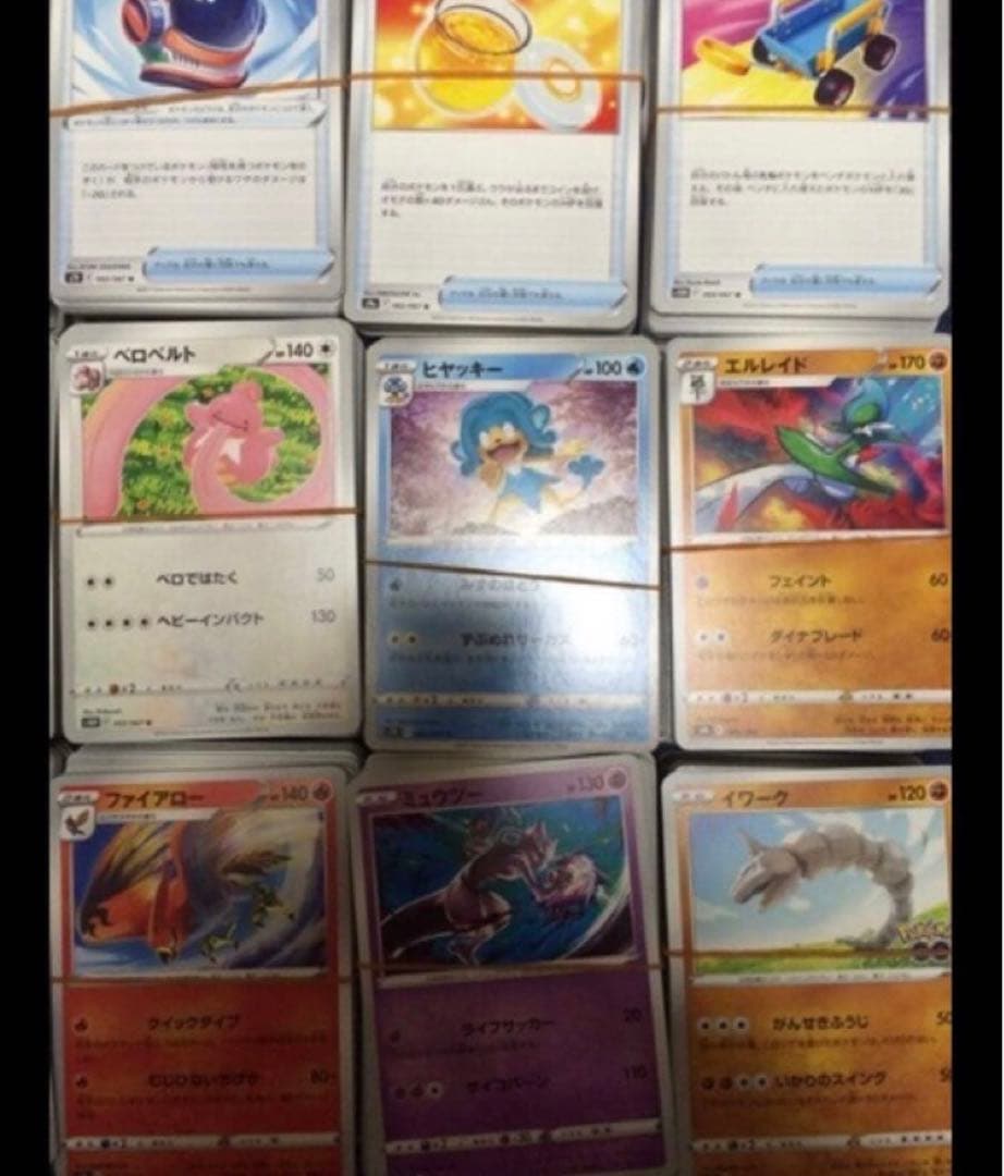 ポケモンカード2200枚＋ジブリ・ディズニーDVDセット　レンタル落ち