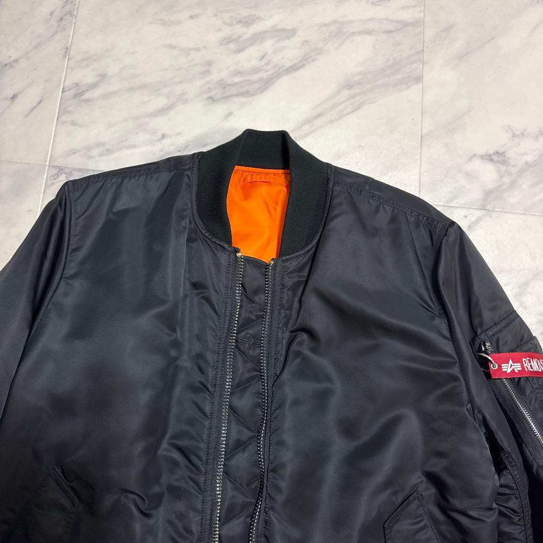 【美品】ALPHA INDUSTRIESブラック MA-1 フライトジャケット