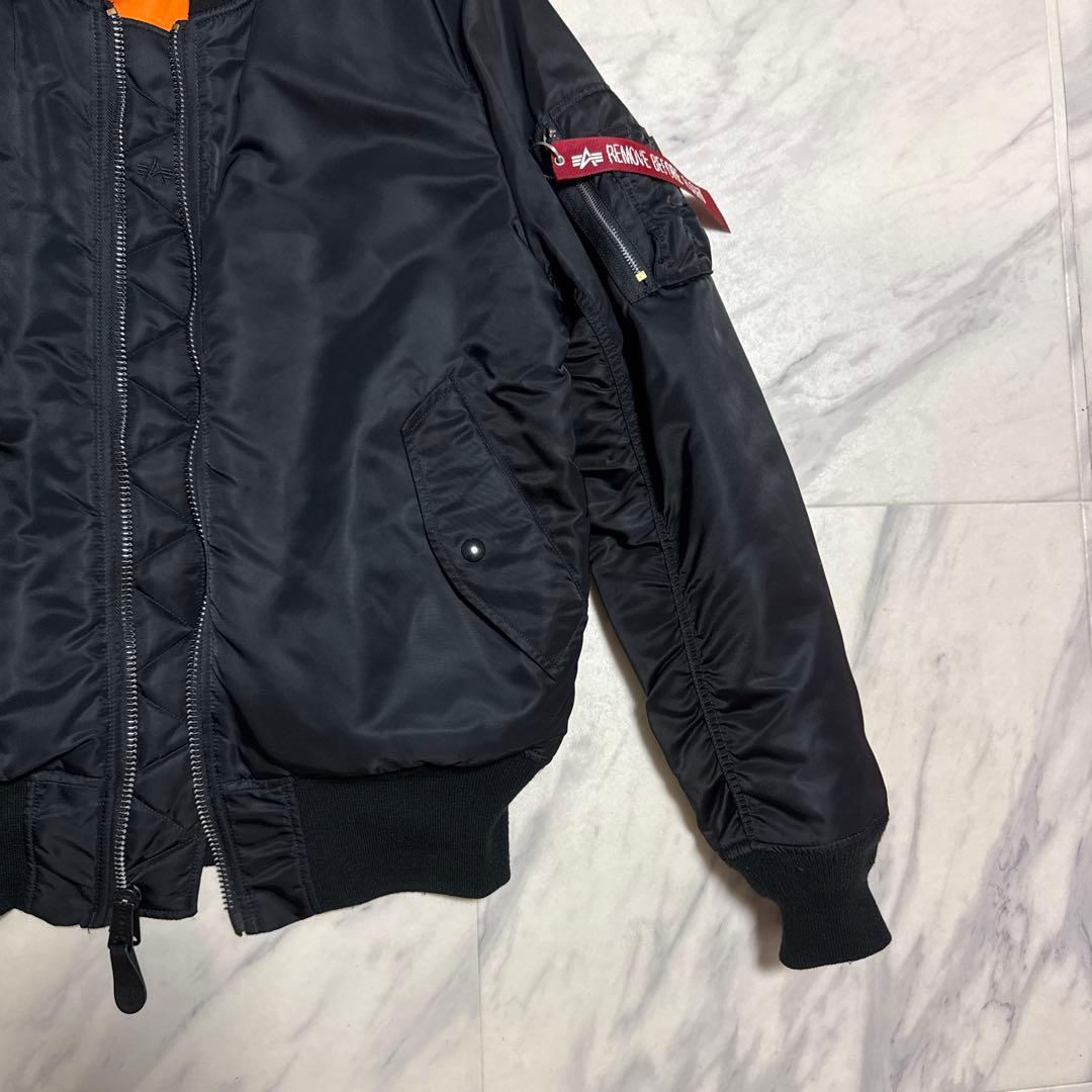【美品】ALPHA INDUSTRIESブラック MA-1 フライトジャケット