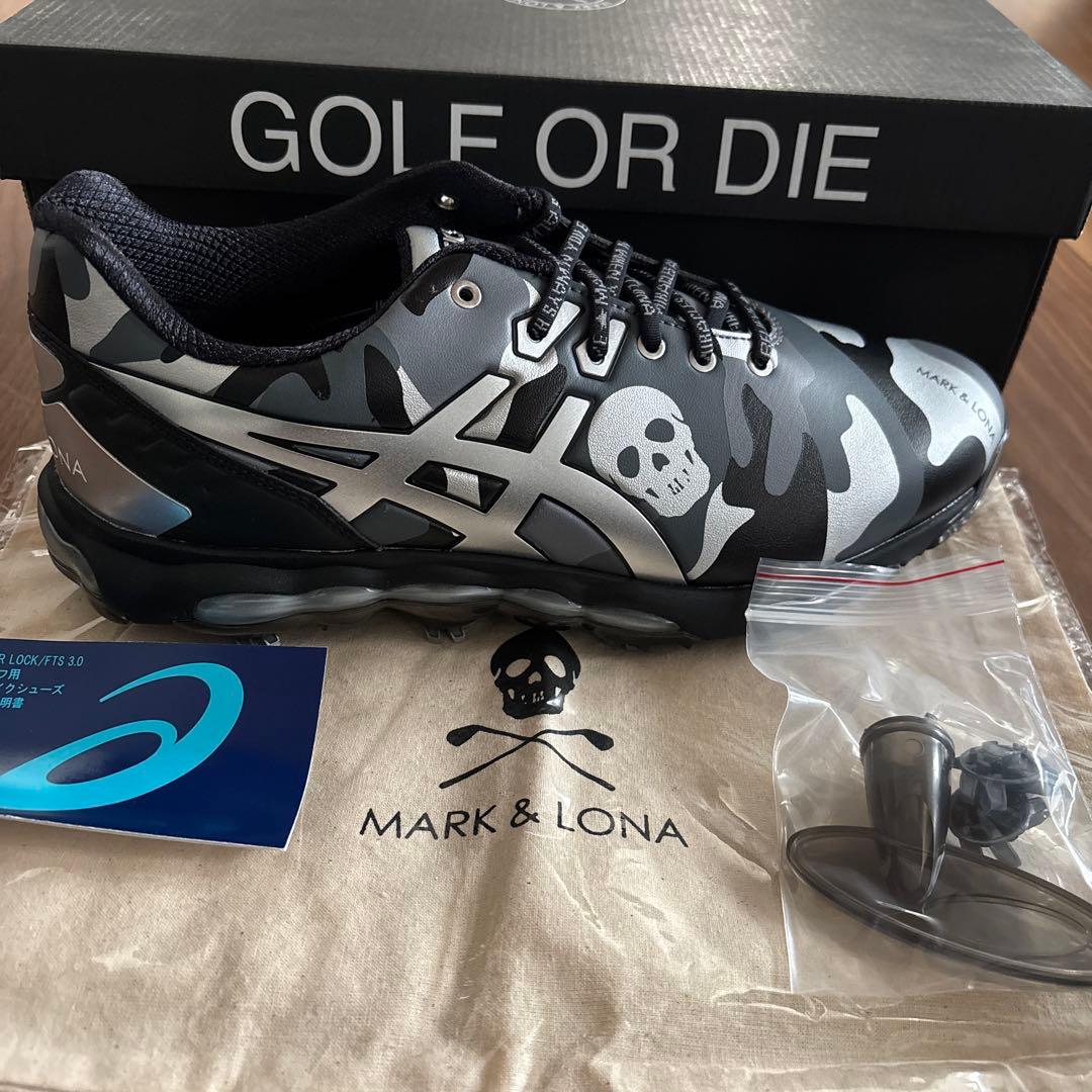 新品タグ付きMARK & LONA カモフラージュ スパイクシューズ