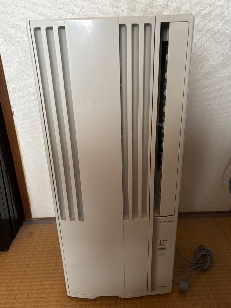 CORONA窓用エアコン ホワイト グレー 取り付けフレーム付き動作可　値下げ可