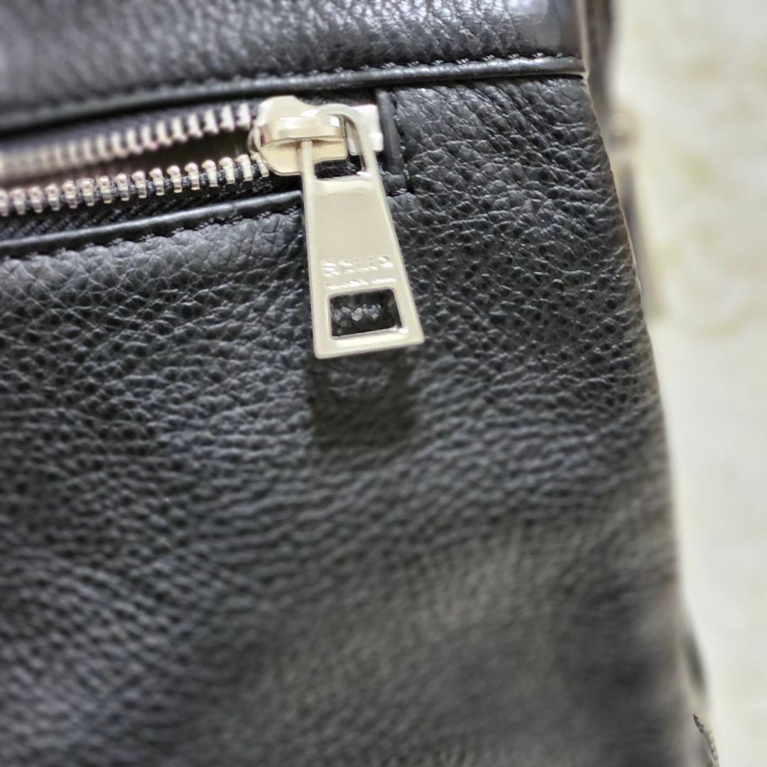 F.CLIO　レザーバックパック　リュックサック　本革　シボ革