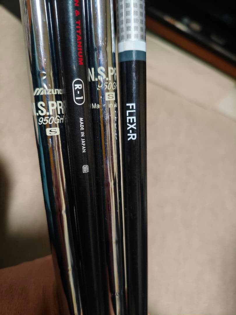 ミズノ JPX E500 アイアンセットflex S＋バッグ＋おまけクラブ