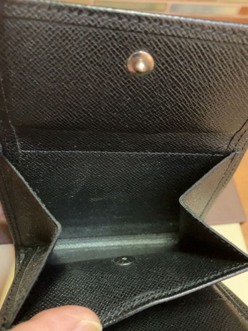 【美品】ルイヴィトン ポルトビエ3カルトクレディ 財布 タイガ アルドワーズ