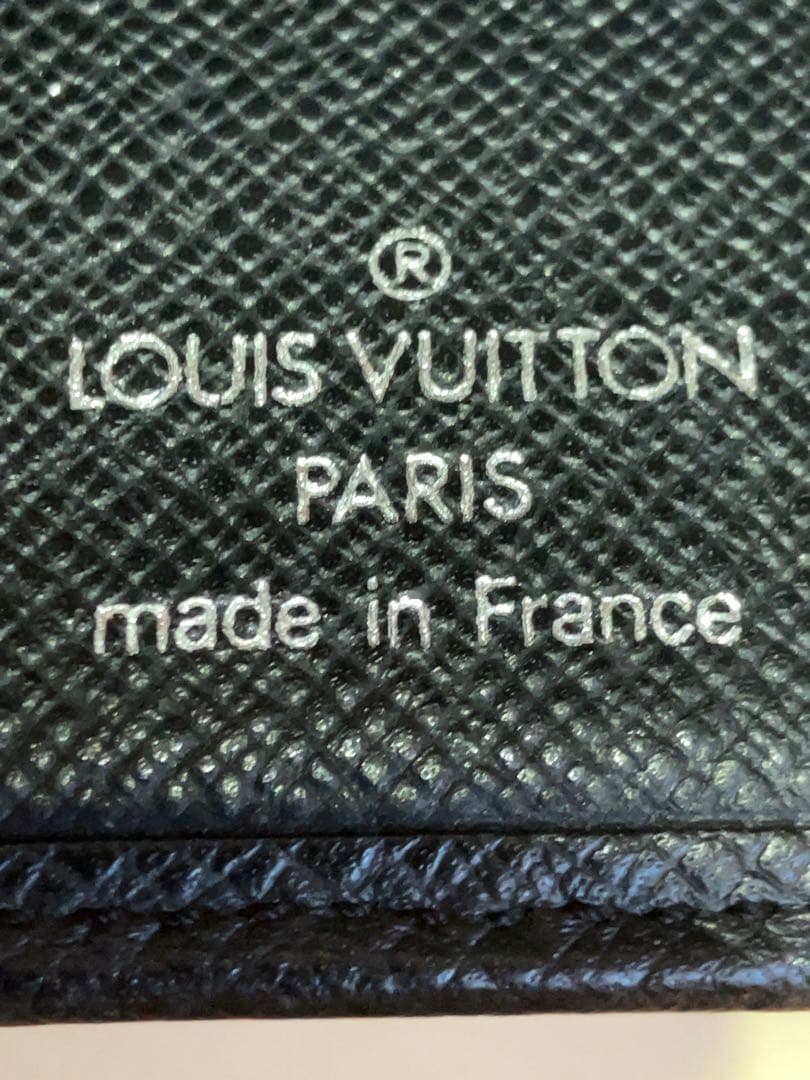 【美品】ルイヴィトン ポルトビエ3カルトクレディ 財布 タイガ アルドワーズ