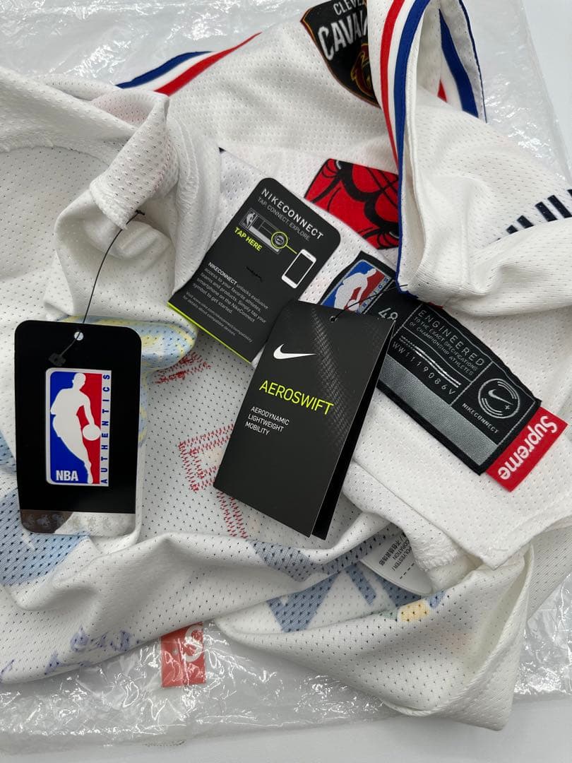 Supreme / Nike®/NBA Teams Authentic