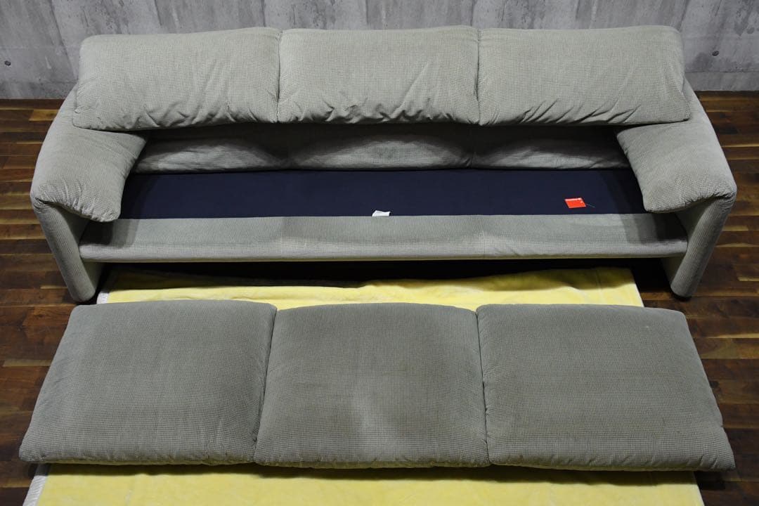 CCC1 Cassina カッシーナ 675 マラルンガ 3人掛けソファ