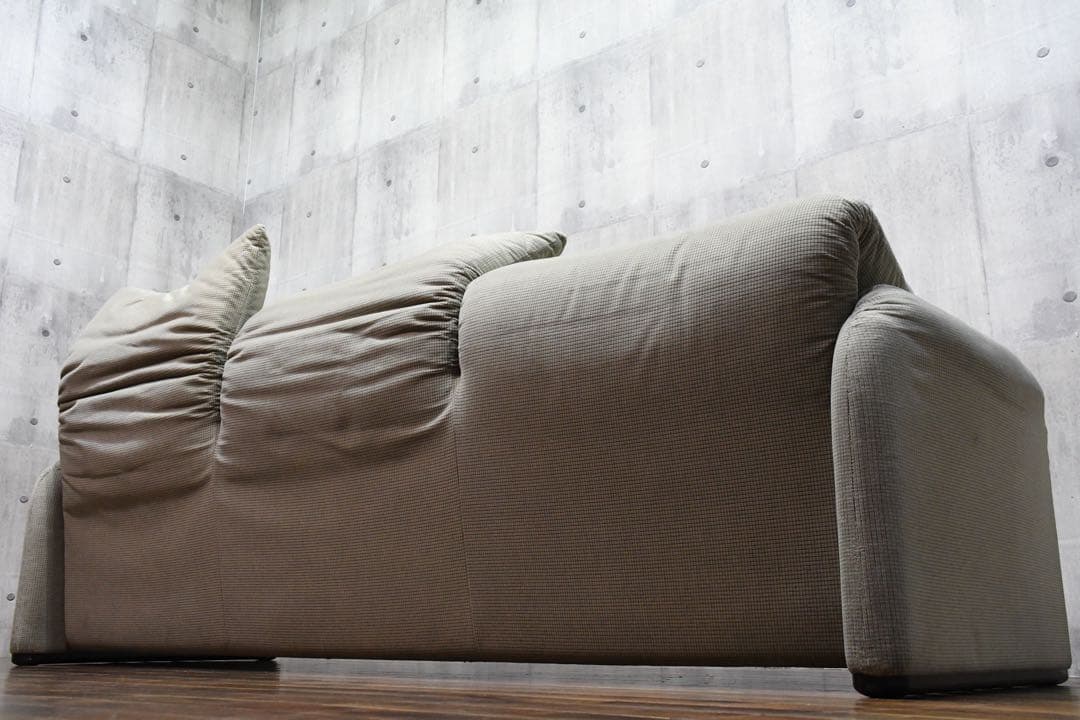 CCC1 Cassina カッシーナ 675 マラルンガ 3人掛けソファ