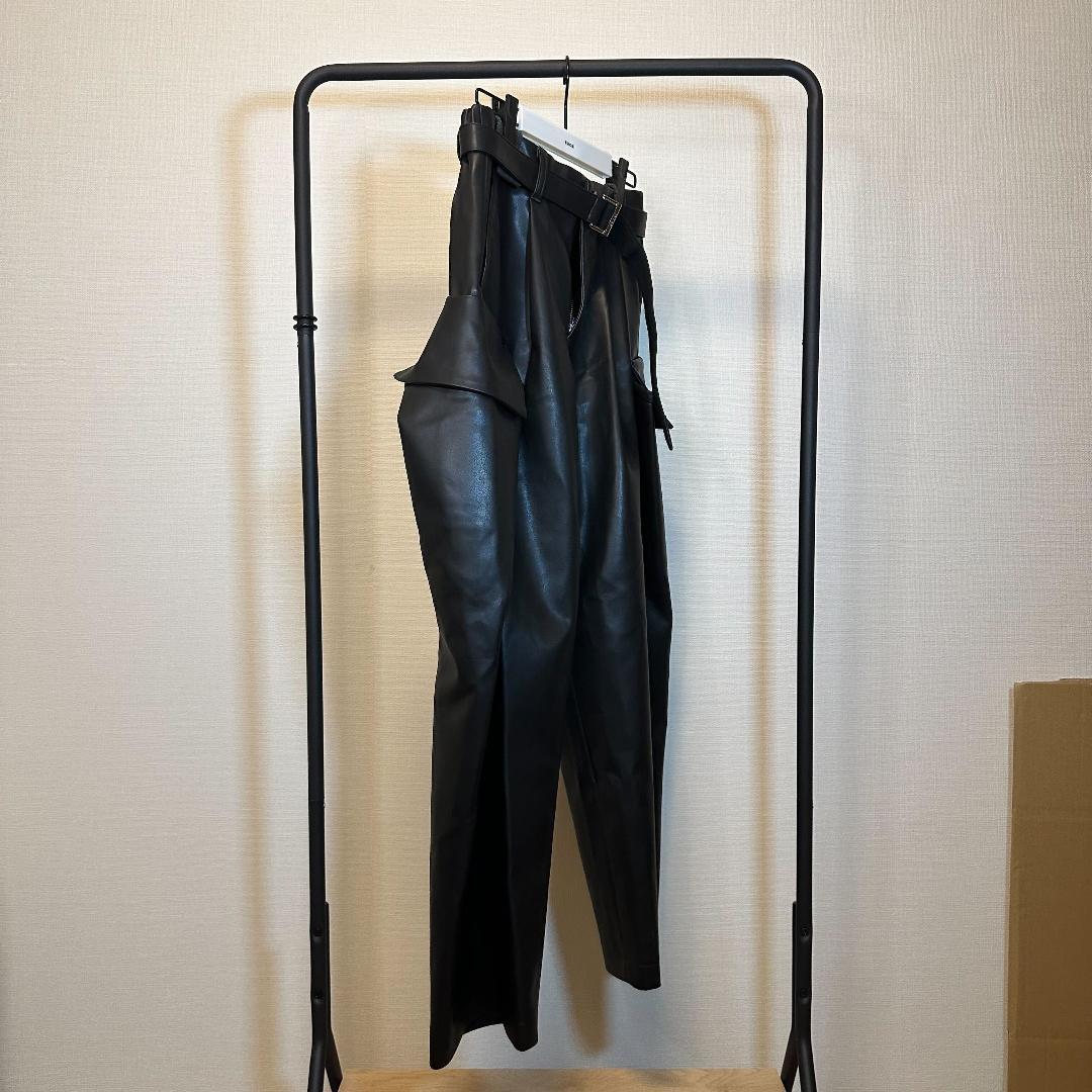 sacai サカイ 25AW フェイクレザーパンツ 黒 サイズ1