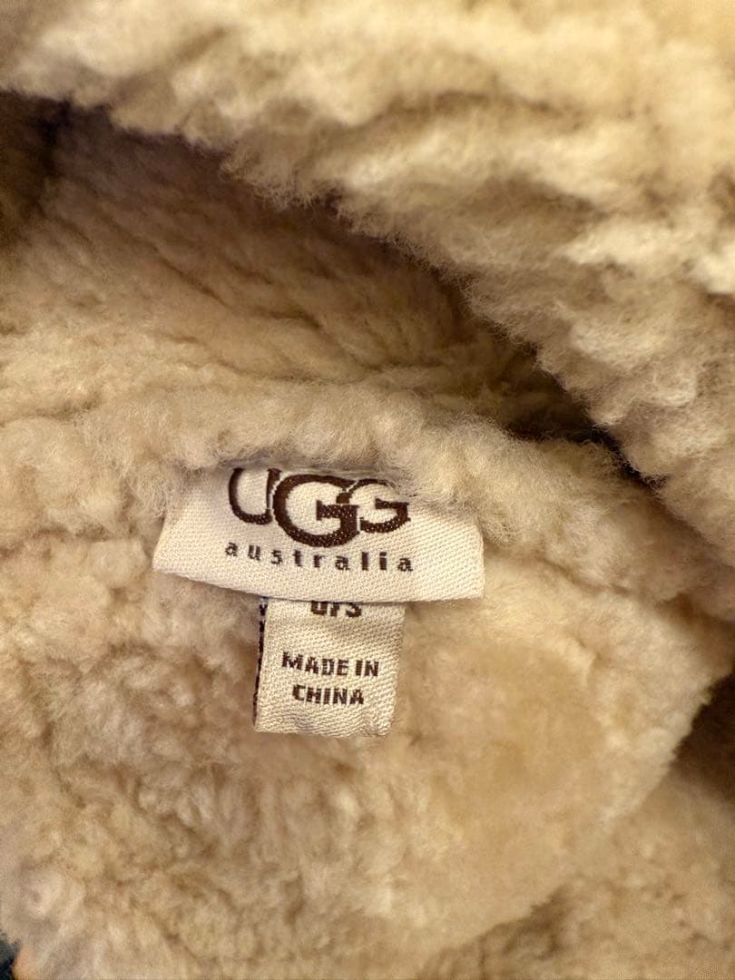 UGG ムートンフライトキャップ