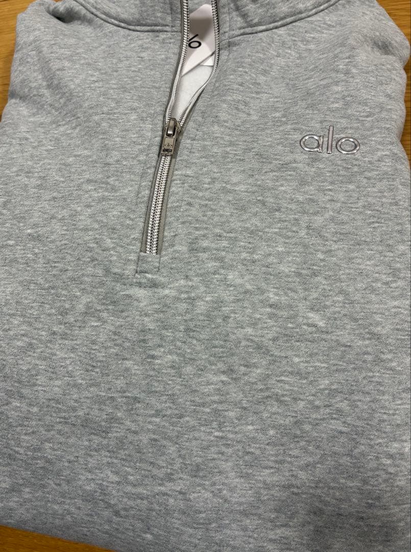ALO YOGA ジップアップ トレーナー　スウェット　裏起毛　グレー
