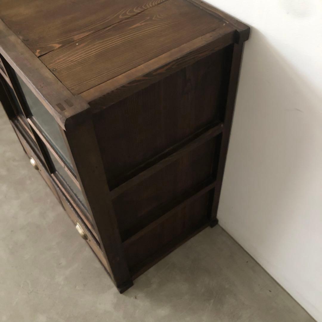 レトロ　アンティーク　古道具　古家具　古民家　ガラス棚　食器棚　箪笥　引き出し