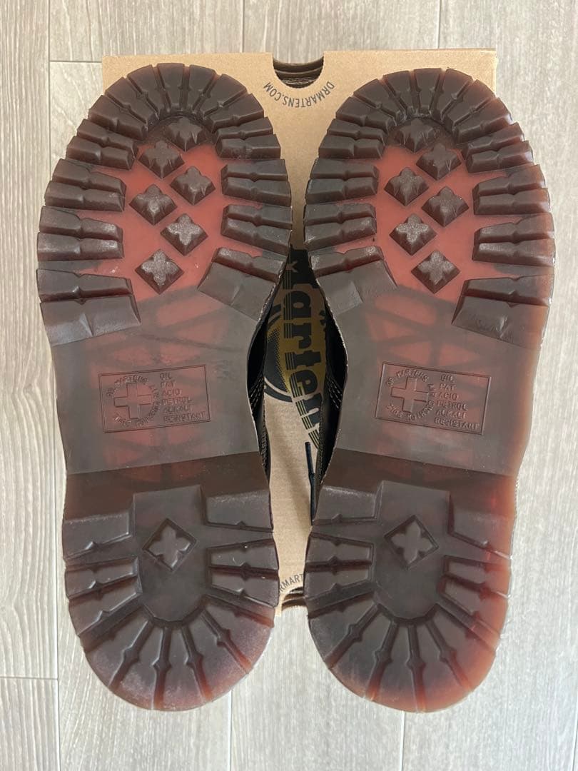 Dr. Martens Lowell ドクターマーチン ローウェル