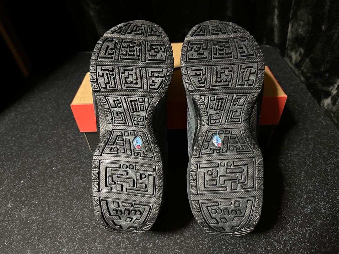 【新品未使用】NIKE AIRMAX SNDR GTX BLACK 27.5cm