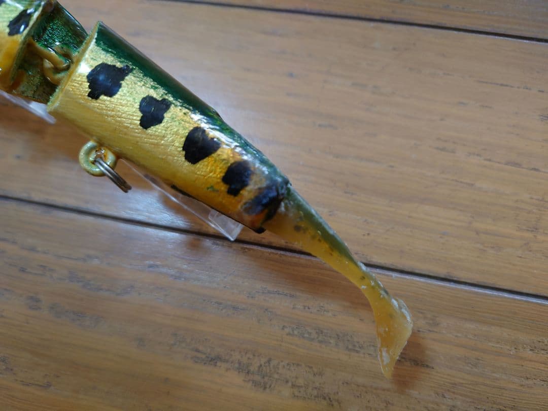 ACプラグ バスアタック アランコール氏 ハンドメイド ジッター