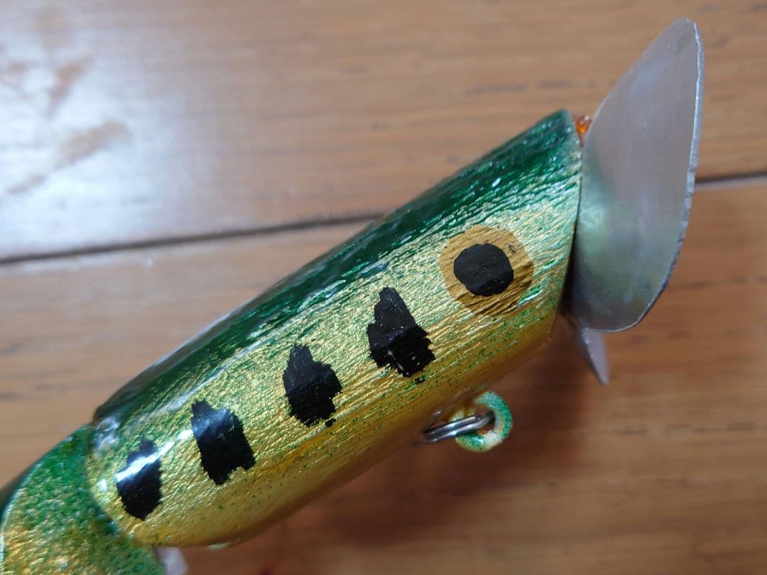 ACプラグ バスアタック アランコール氏 ハンドメイド ジッター