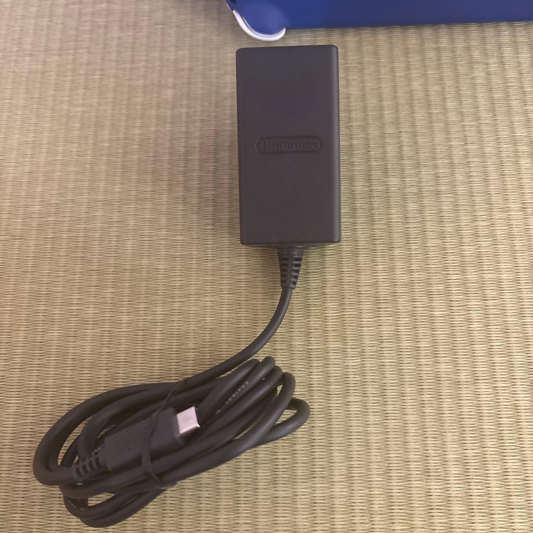 美品　Nintendo Switch Lite 青色 本体