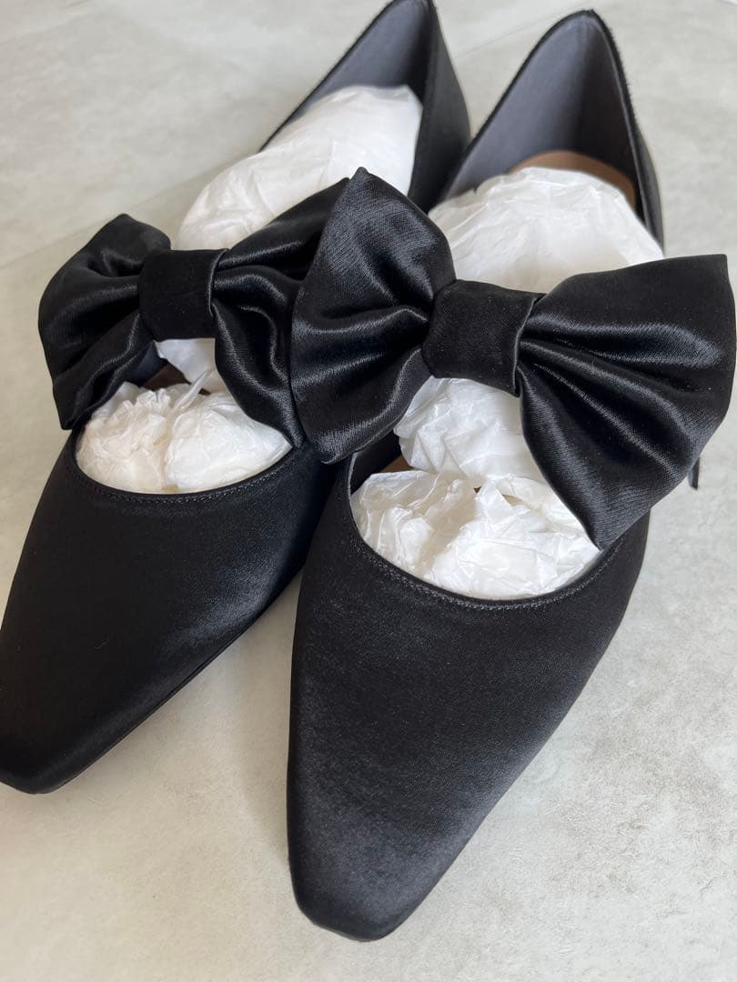 OHGAサテンリボンパンプス ブラック